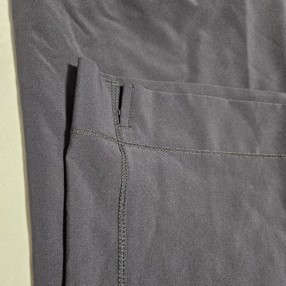 Infinity scrub pants, size XL - Picture 7 of 8